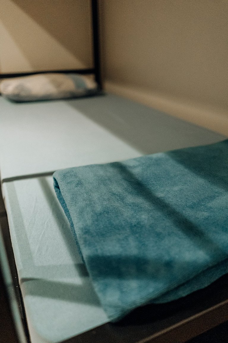 Apartamento familiar com acesso privativo à Praia Mansa